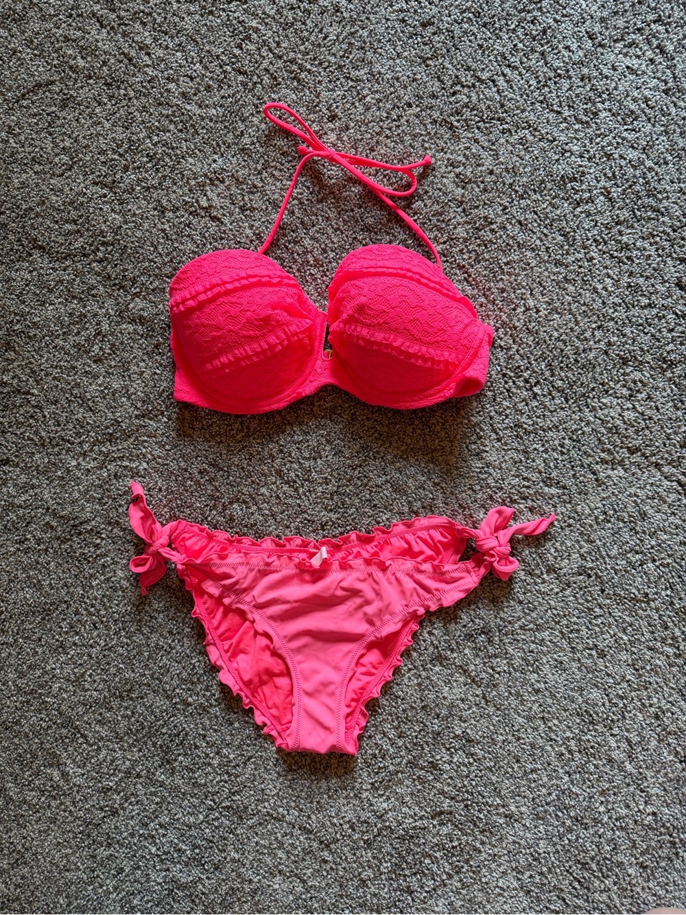 Victoria's Secret Neon Lace Bombshell Bikini Set 34DD and Rouched Bottoms Sz M